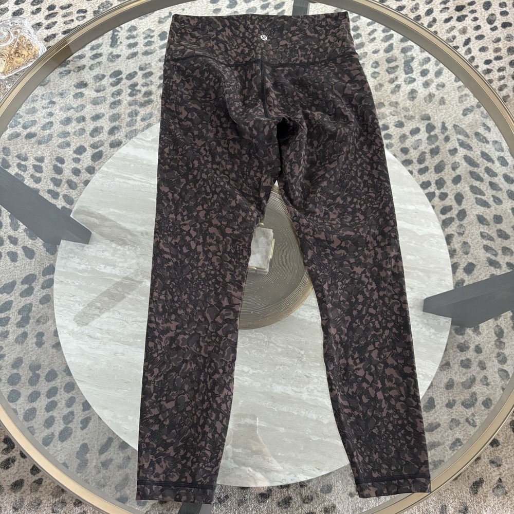 Lululemon Women's Wild Thing Camo Brown Earth Multi High-Rise Tight 25" SzL - Picture 8 of 9